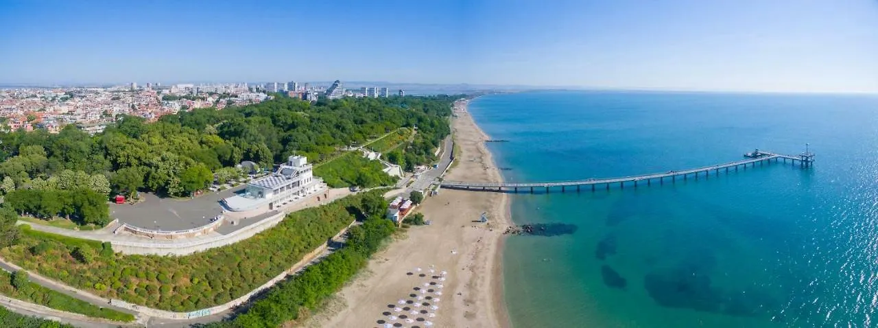 Apartament La Dolce Vita, Luxury In The Absolute Center Burgas Bułgaria